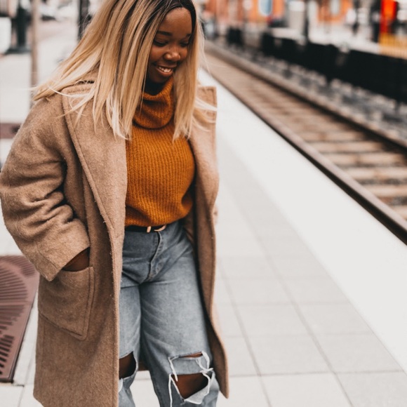 Acrylic (faux wool) Coat - Picture 3 of 4